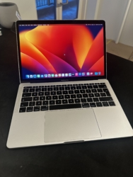Kasutatud Apple Macbook Pro 2017 13" 8GB/128GB - Silver (Grade A)